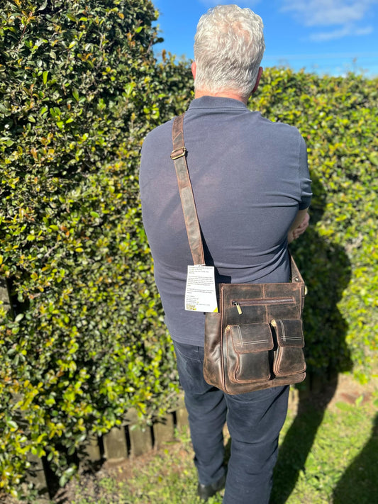 Hunter Leather Man Bag