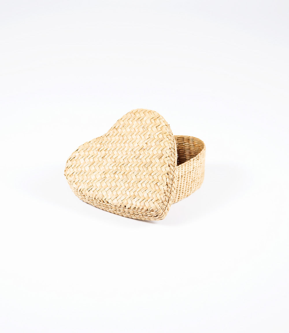 Pathi Heart Basket