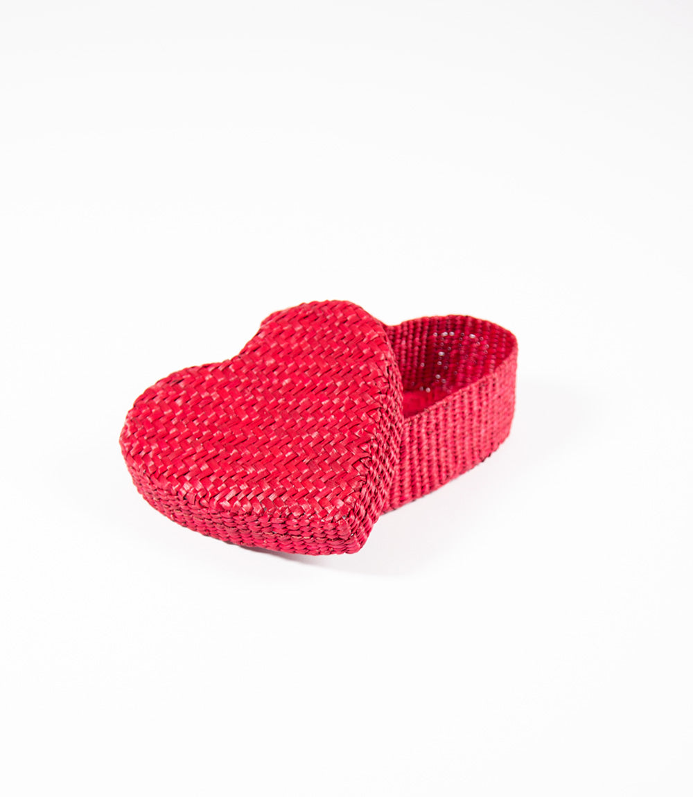 Pathi Heart Basket