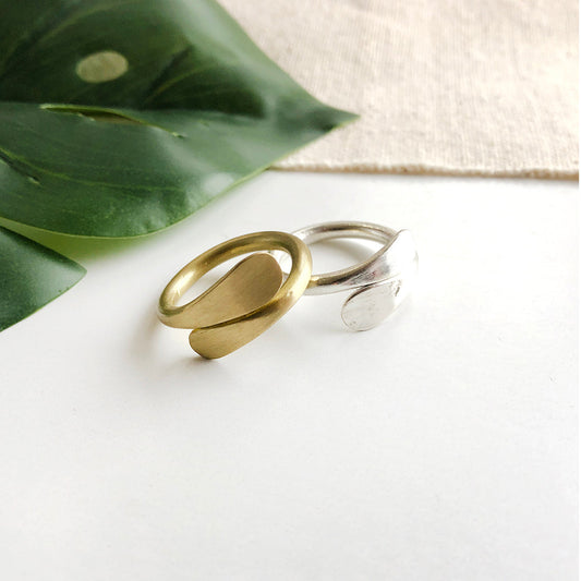 Overlap Ring Gold or Silver