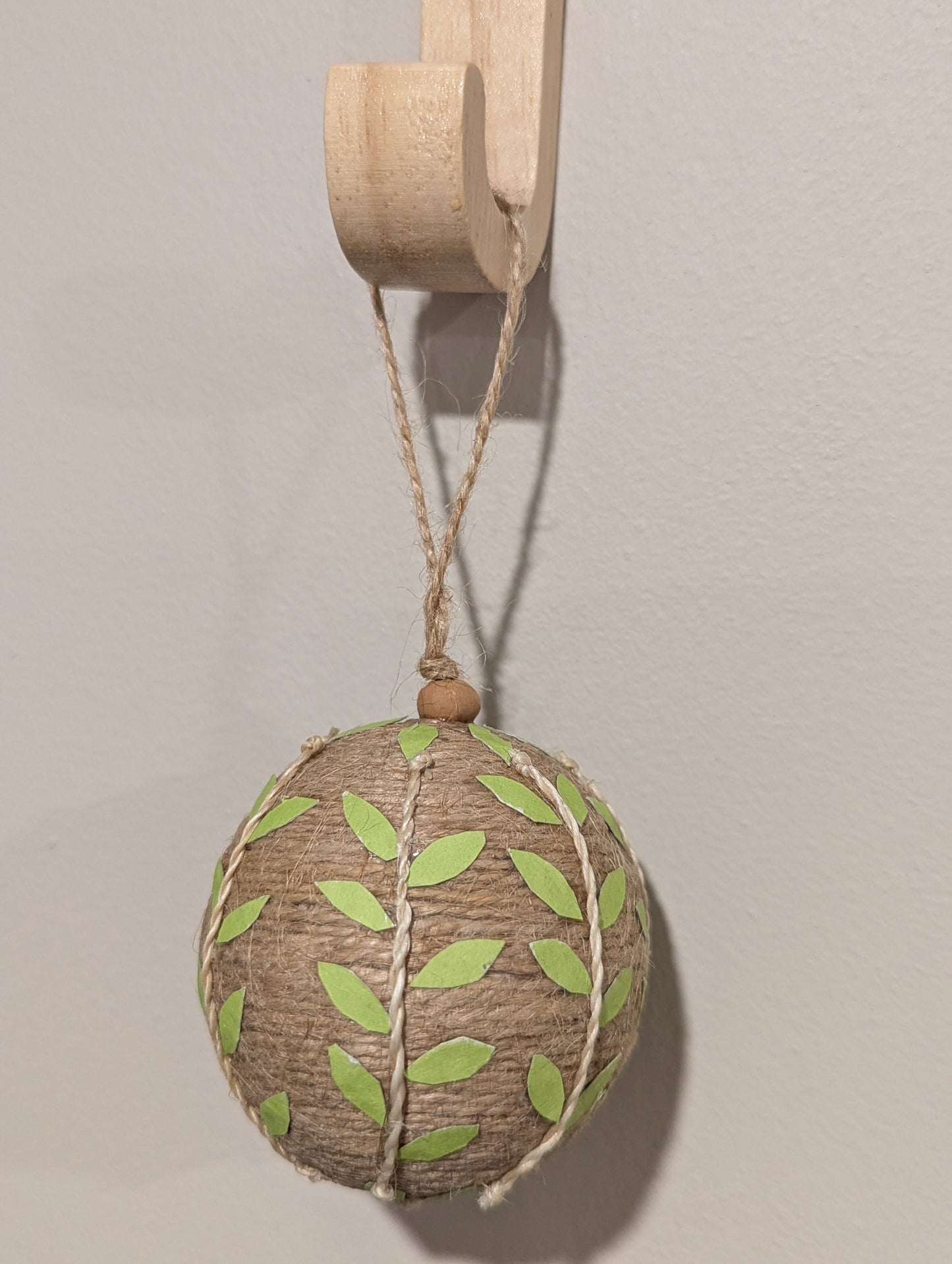 Jute Baubles Many different Designs