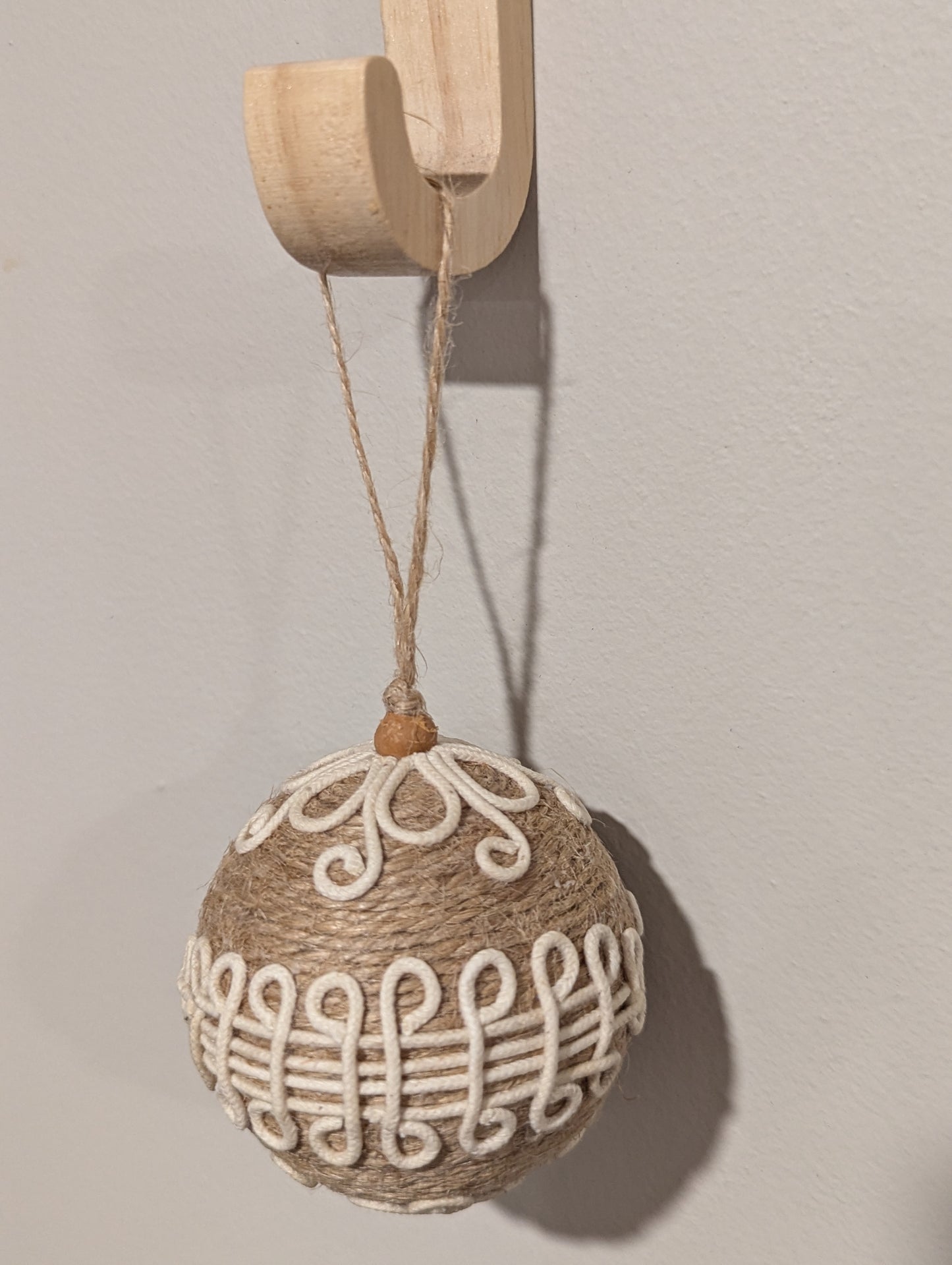 Jute Baubles Many different Designs