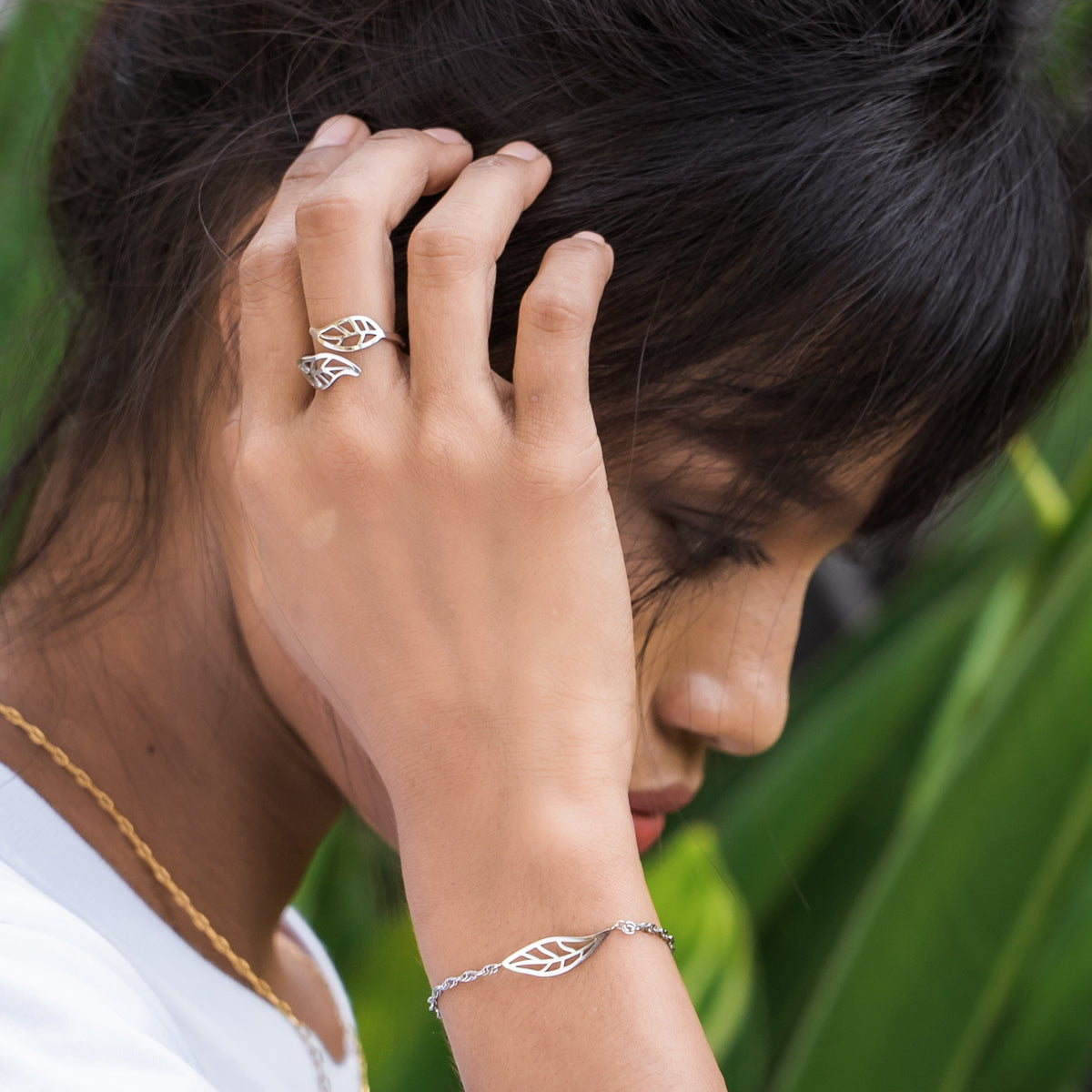 Restoring Peace Ring Gold