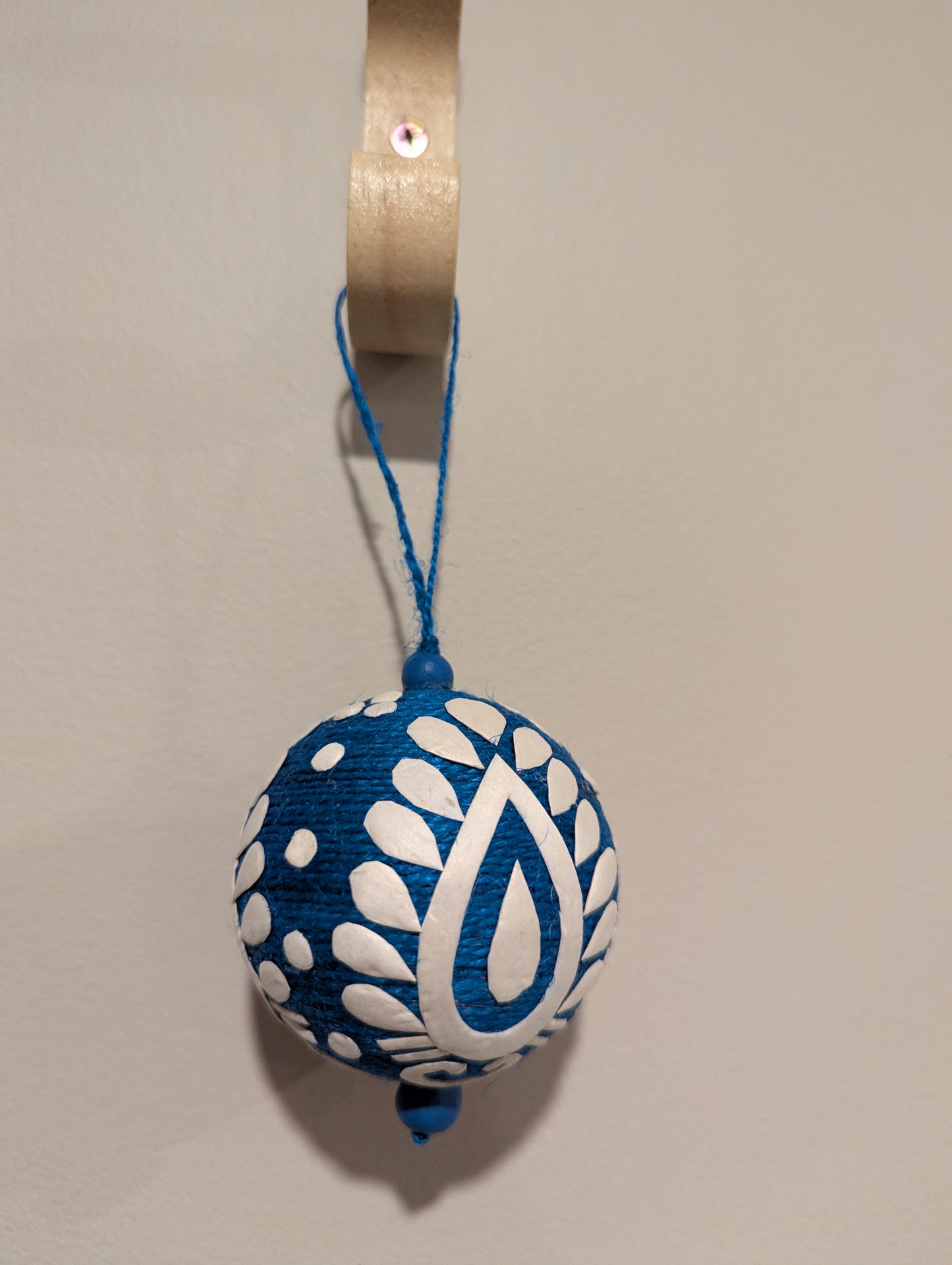 Jute Baubles Many different Designs