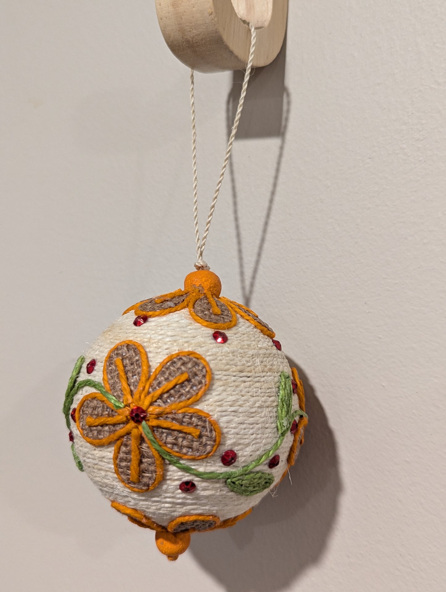 Jute Baubles Many different Designs