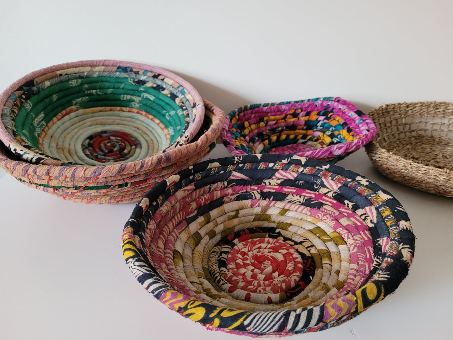 Sari Bowls