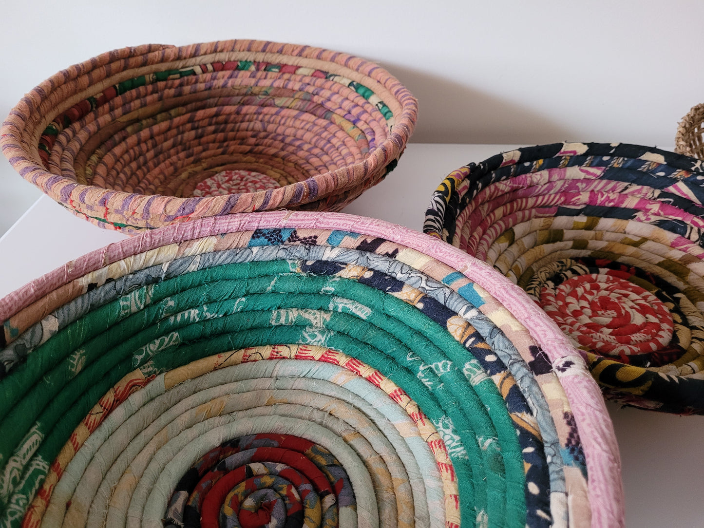 Sari Bowls